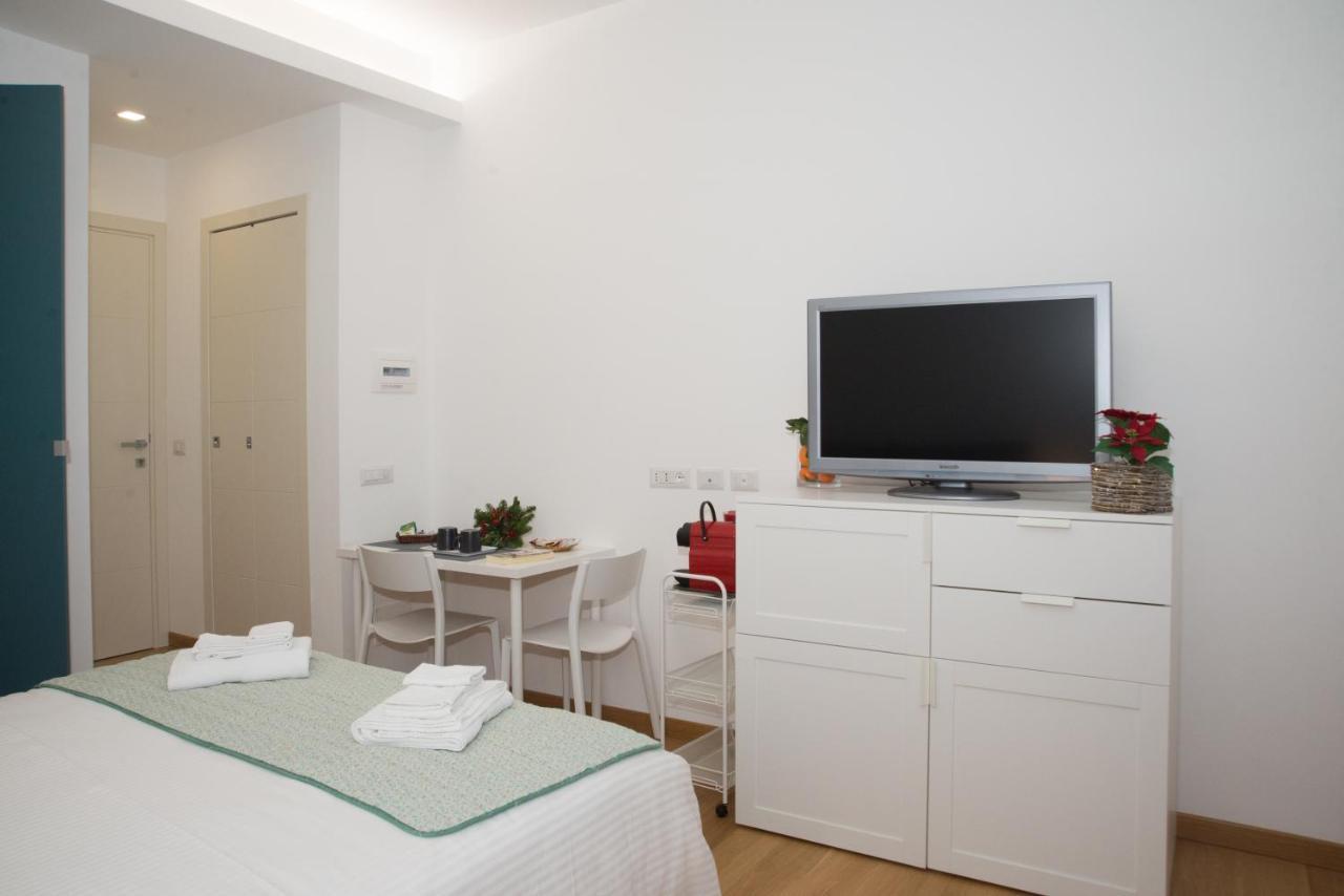 A Due Passi Da San Pietro Bed & Breakfast Rome Exterior photo
